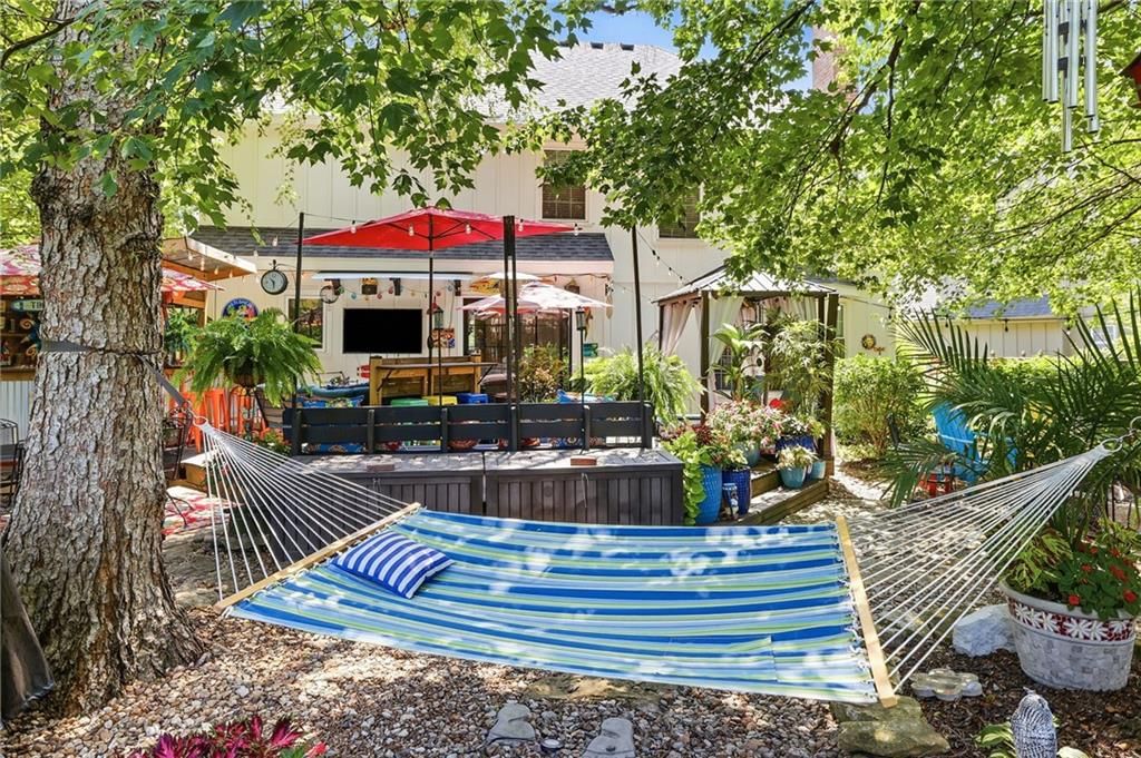 15326 W 92nd Place — photo 48