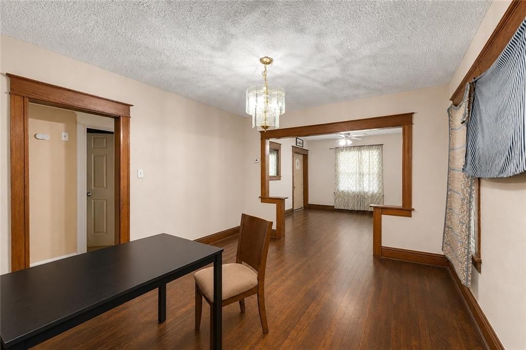 3944 BROOKLYN Avenue — photo 4