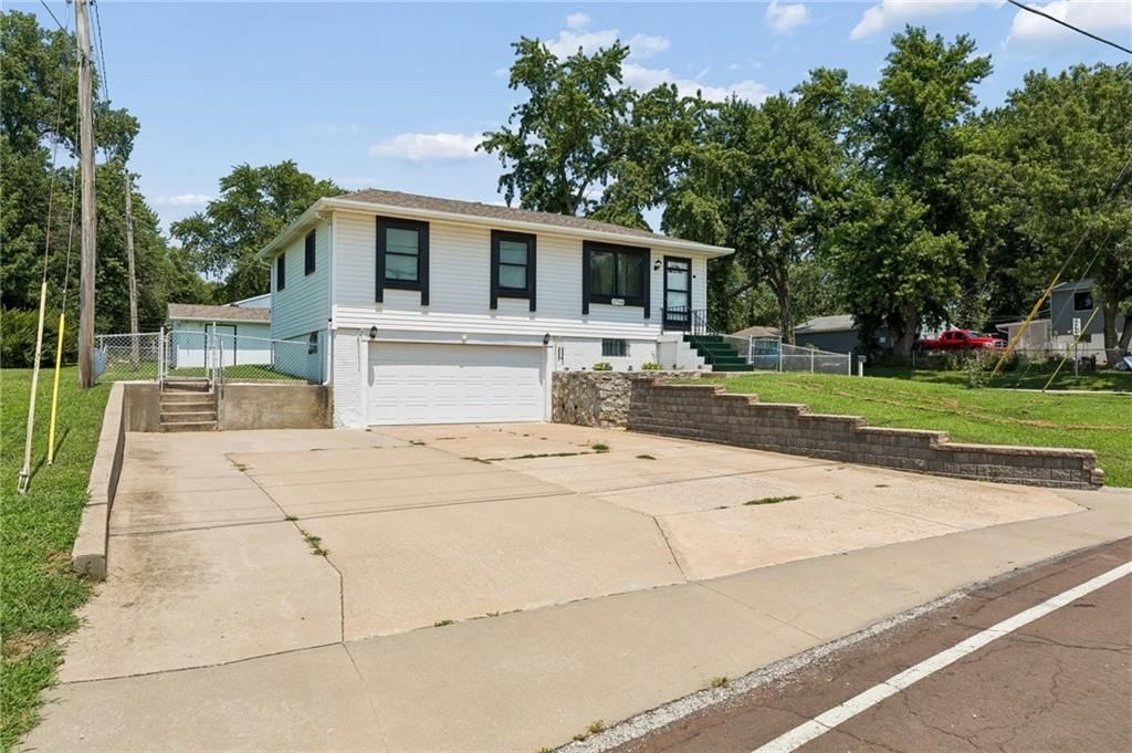 17914 N Whitney Road — photo 4