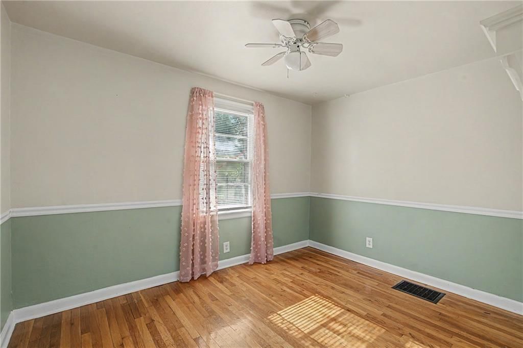 606 NE 43rd Terrace — photo 11