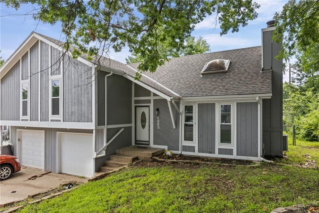 1503 W LOULA Street — photo 1