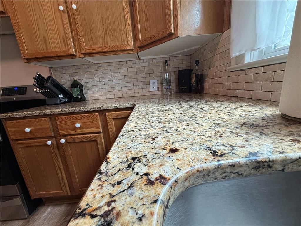 619 N 10th Street — photo 11