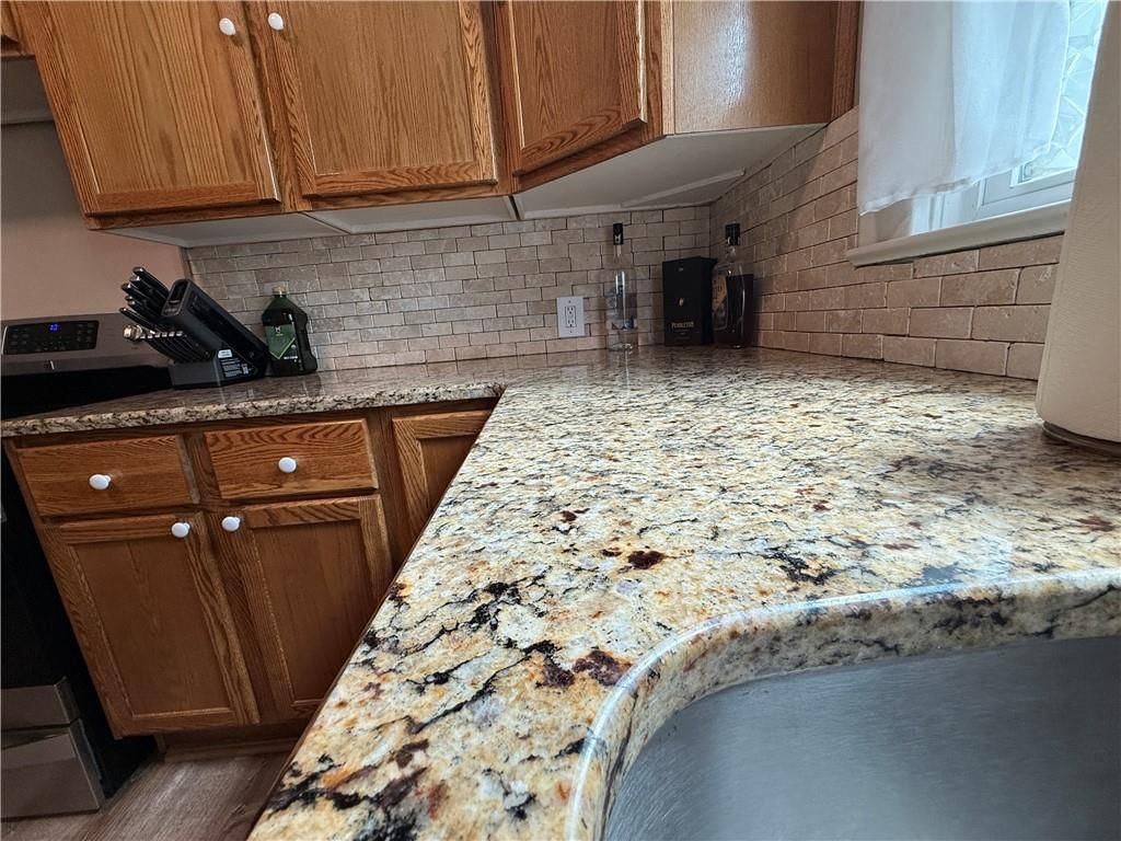 619 N 10th Street — photo 12