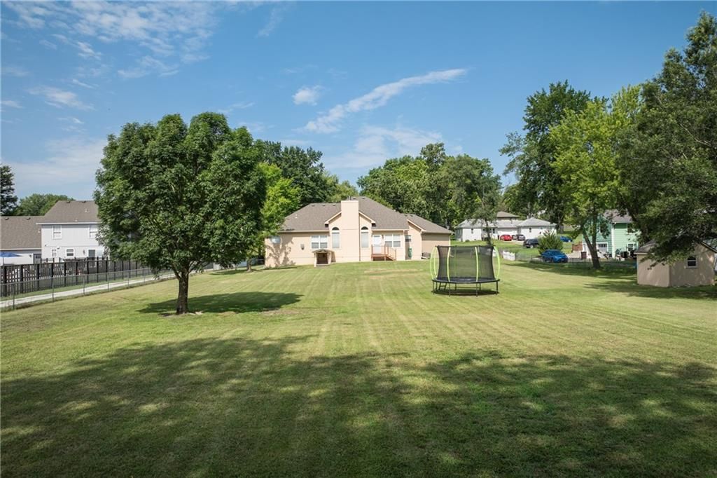 909 S Ann Street — photo 47
