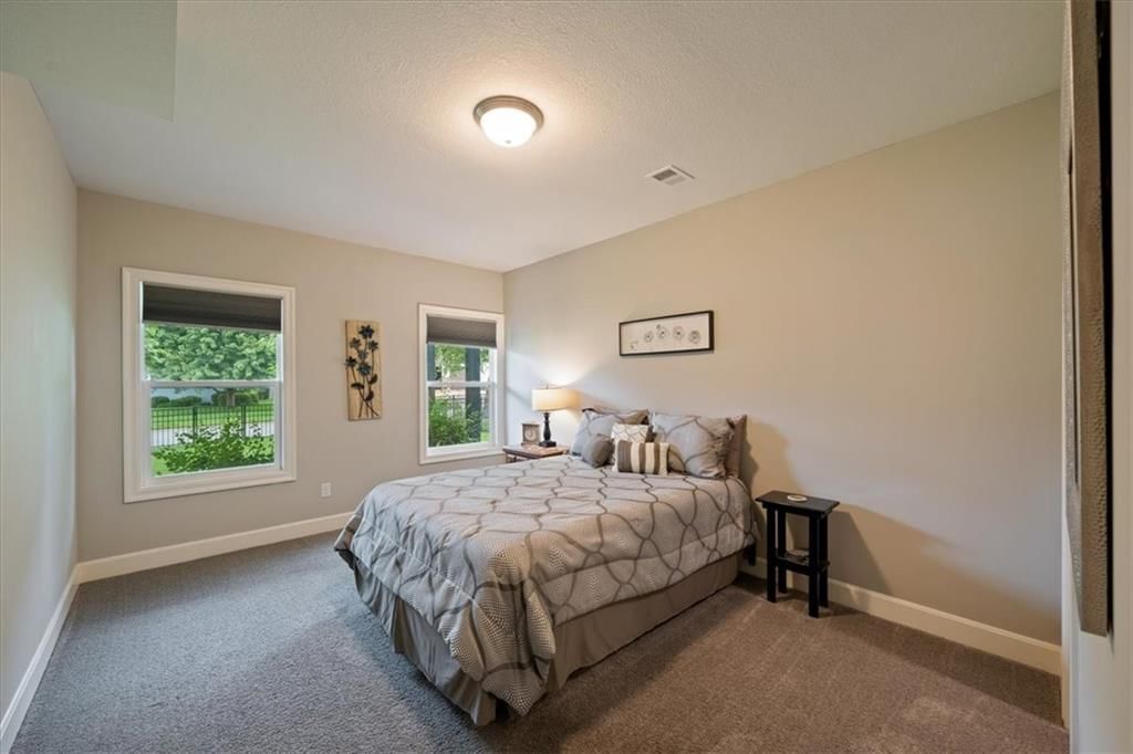 16366 S Laurelwood Street — photo 13