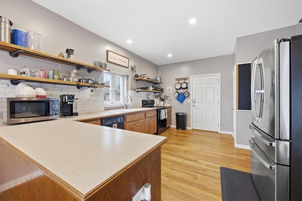 413 Hillbrook Court — photo 6