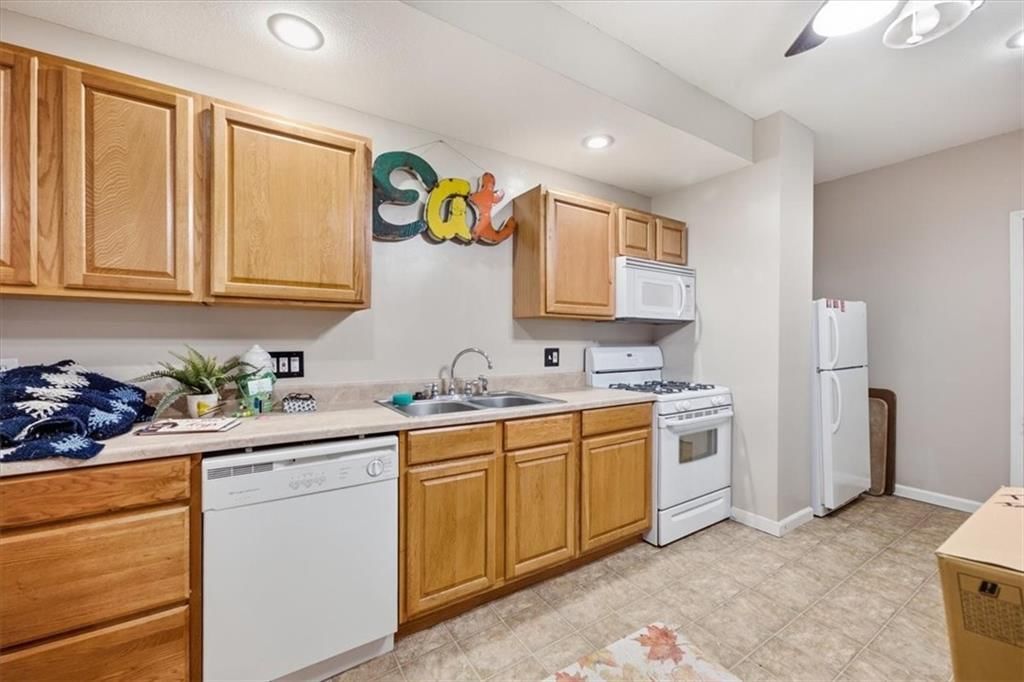 413 Hillbrook Court — photo 21