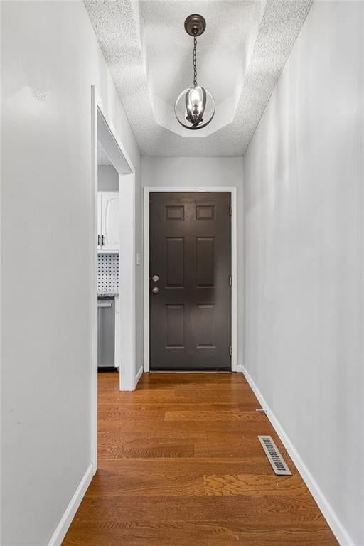 1201 Bristol Way — photo 5