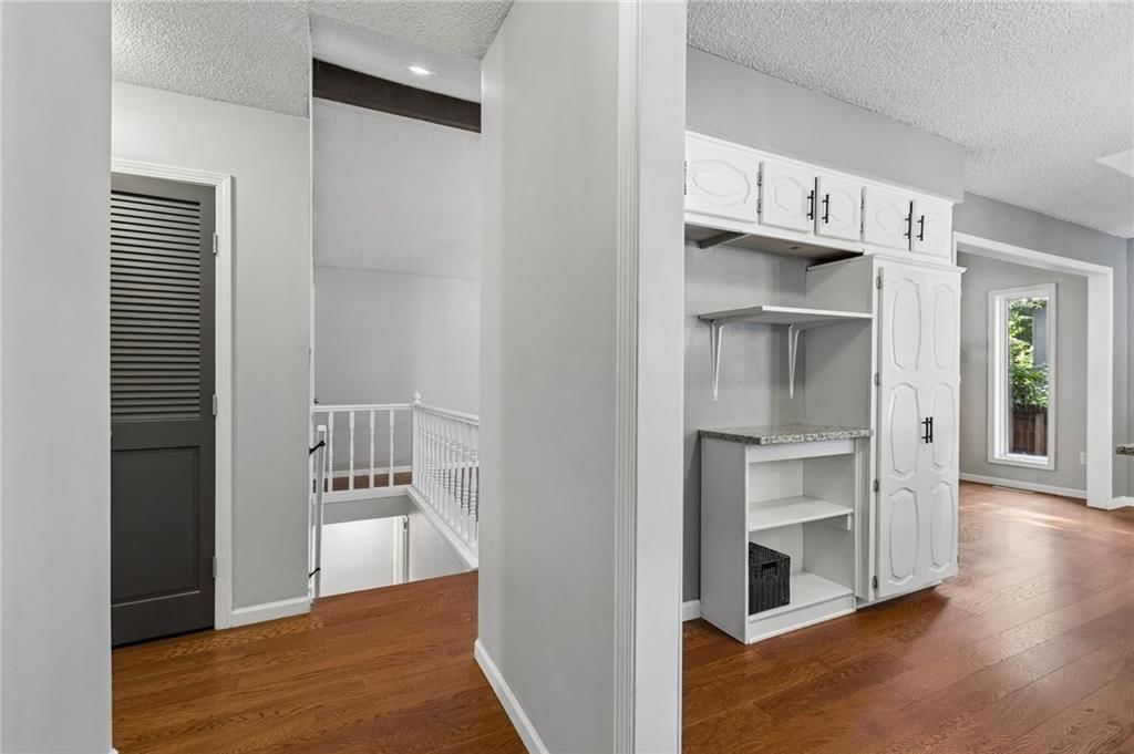 1201 Bristol Way — photo 6