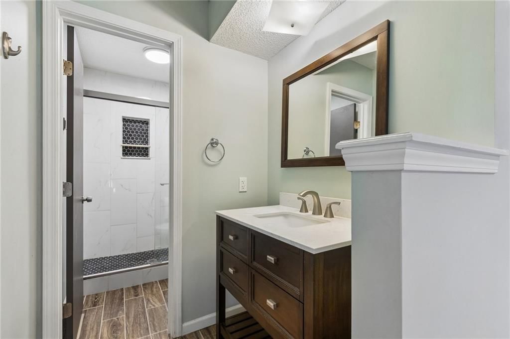 1201 Bristol Way — photo 17