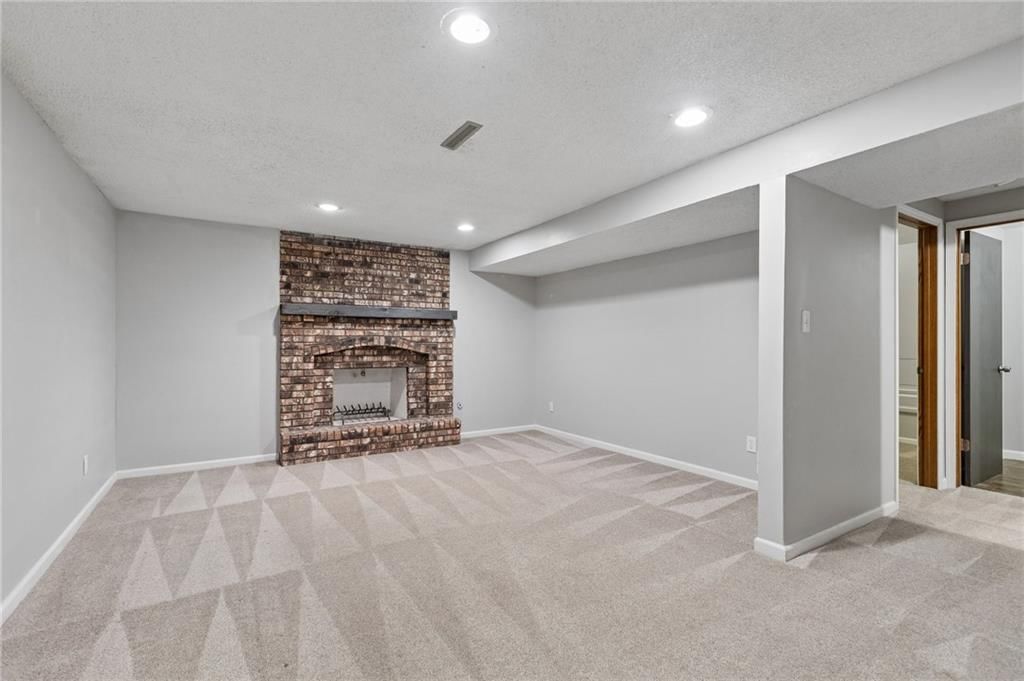 1201 Bristol Way — photo 26