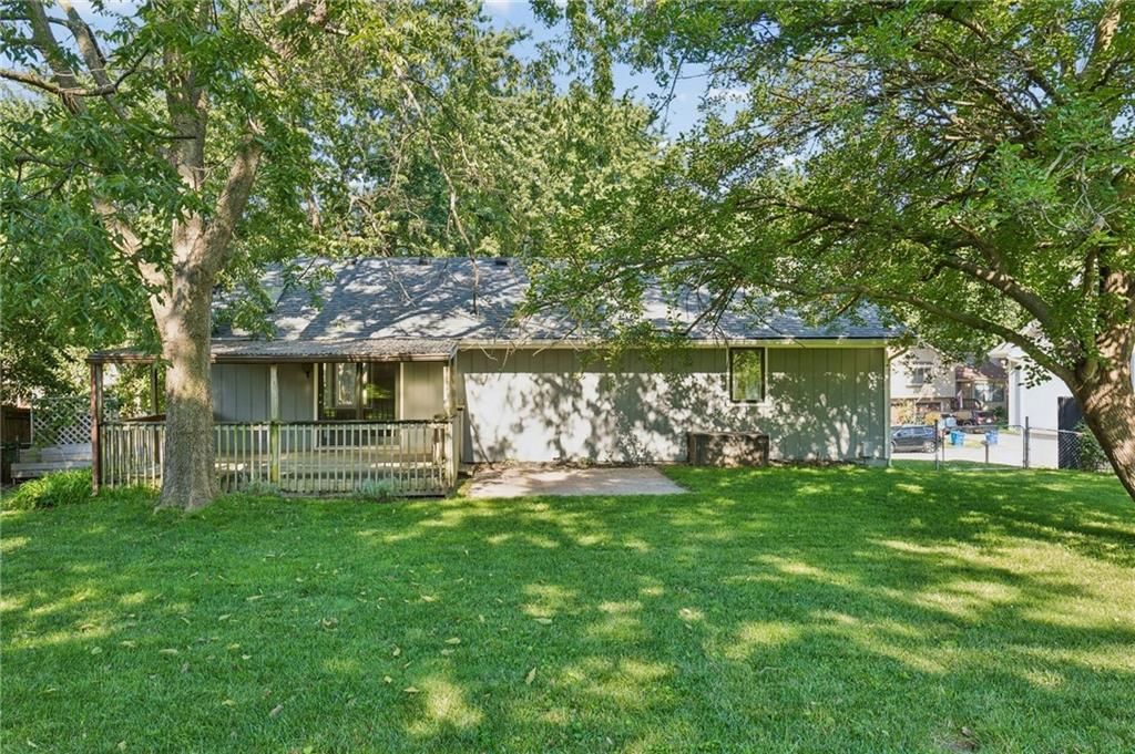 1201 Bristol Way — photo 32