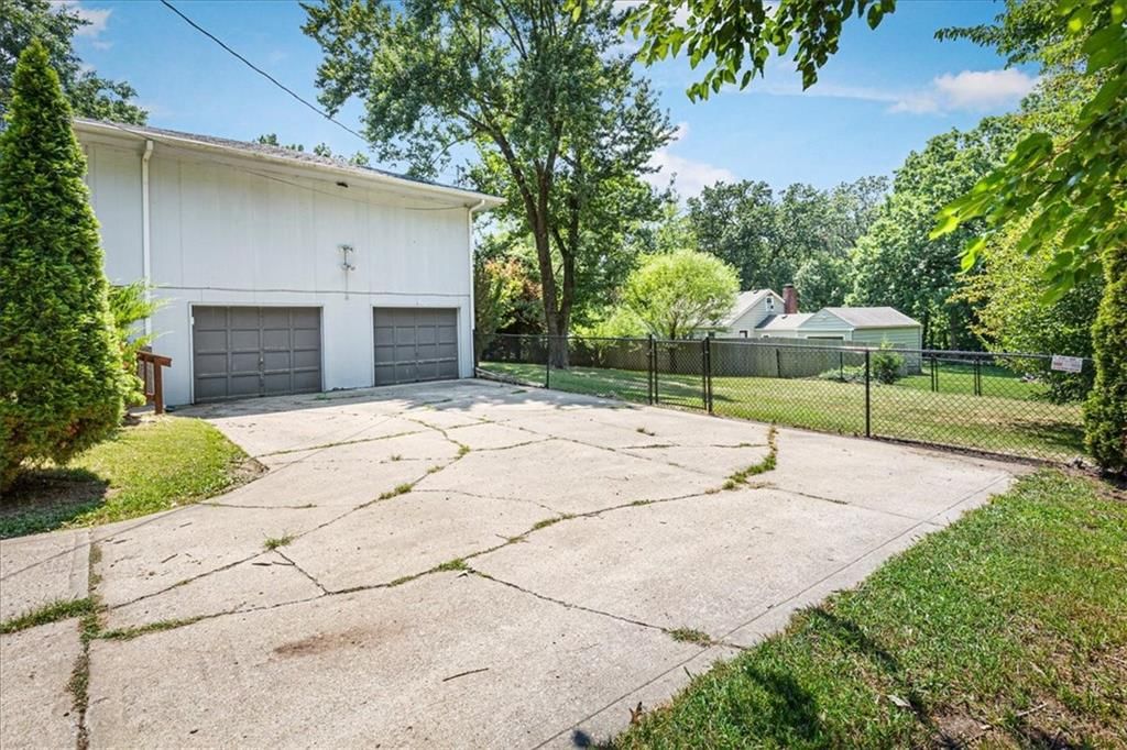 4916 NE Davidson Road — photo 33
