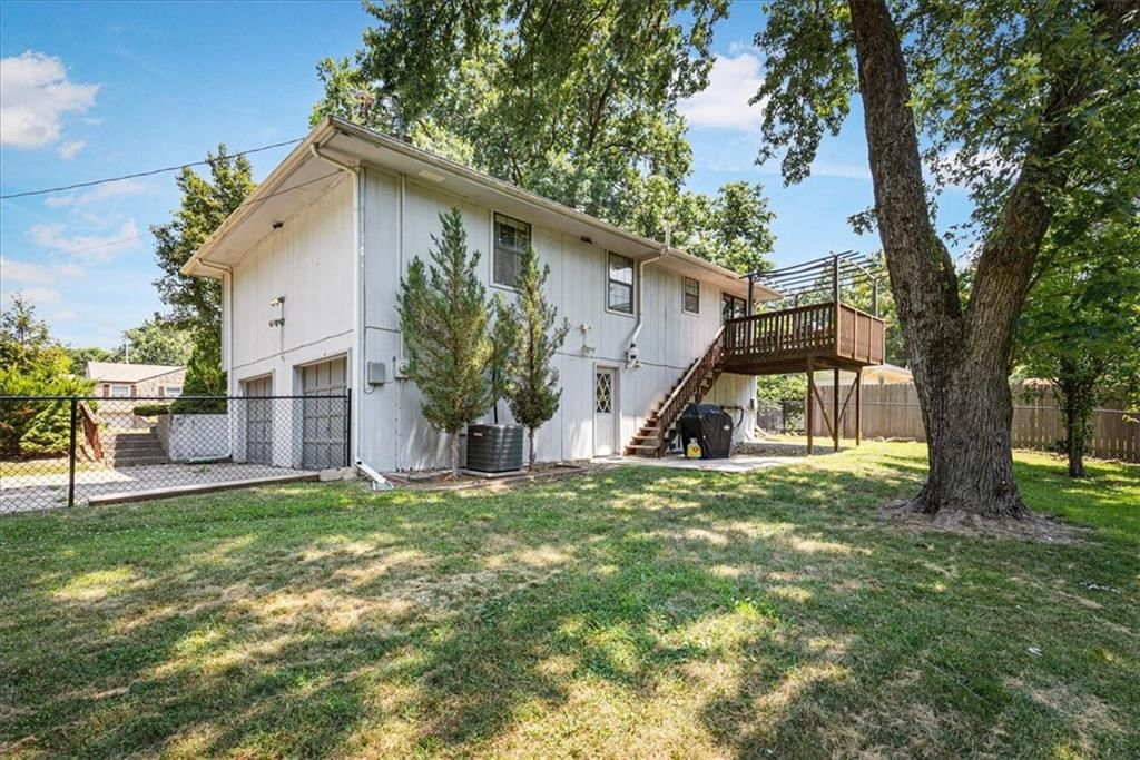 4916 NE Davidson Road — photo 35