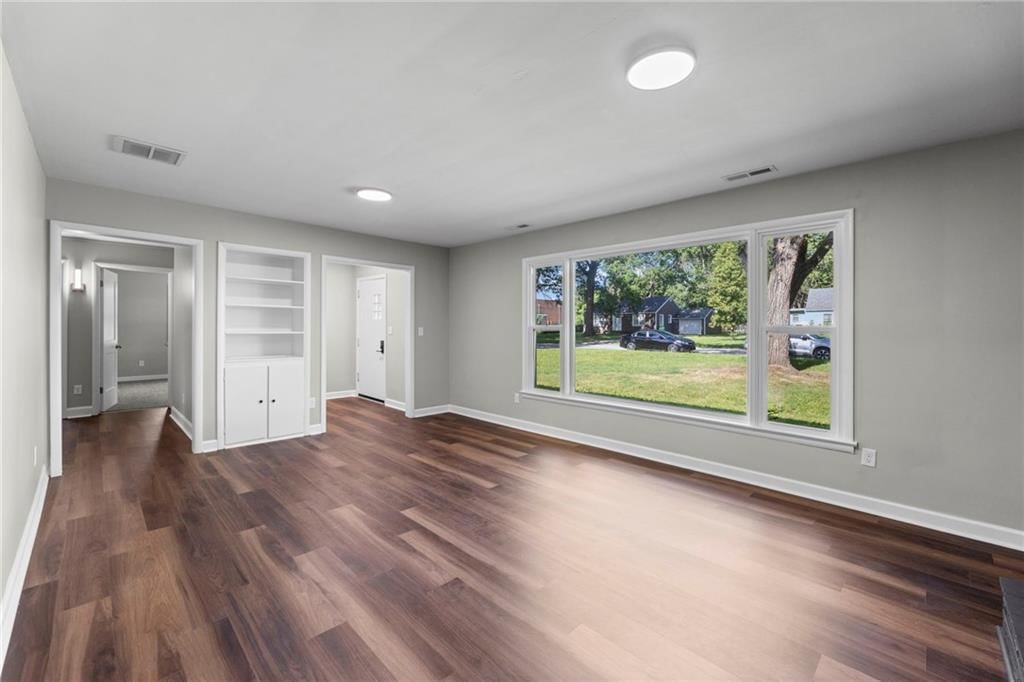 1419 S Hickory Street — photo 7