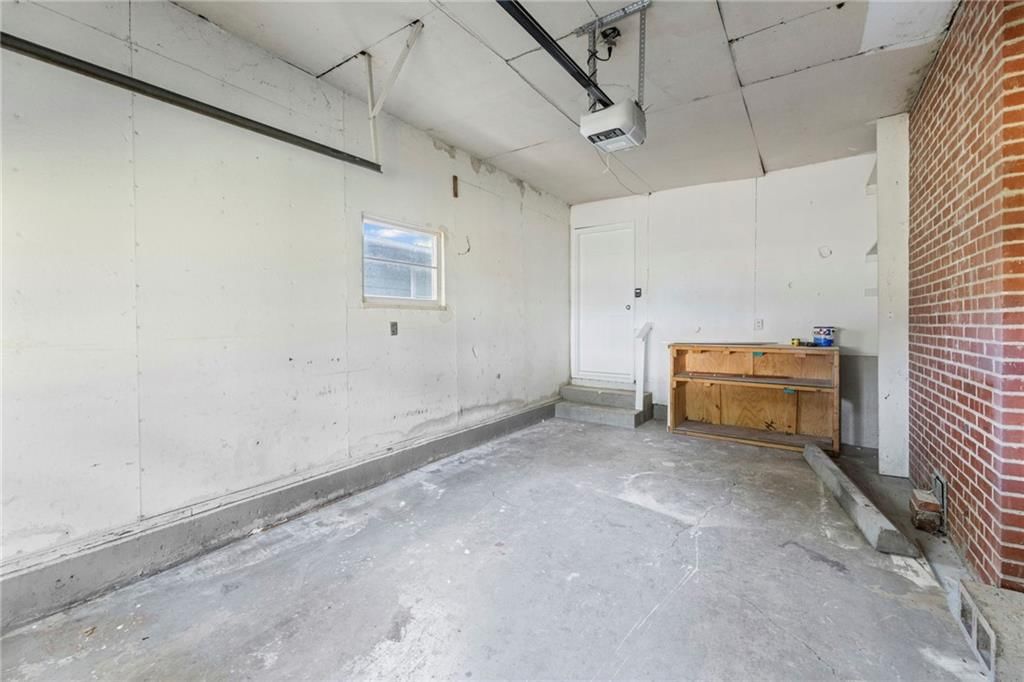 1419 S Hickory Street — photo 24