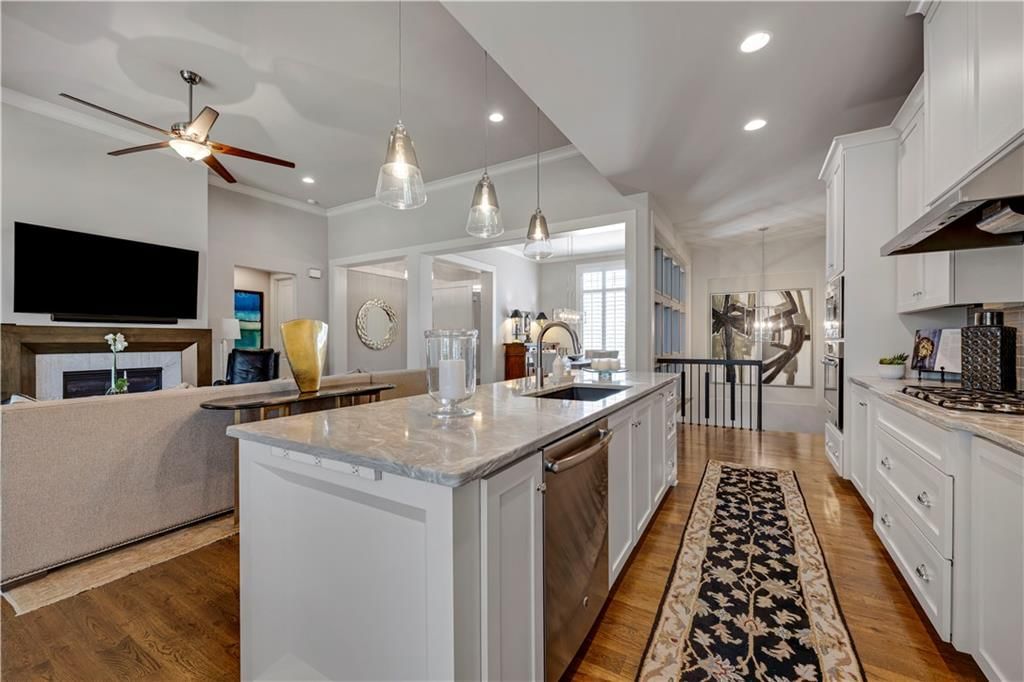 3122 W 150th Terrace — photo 17