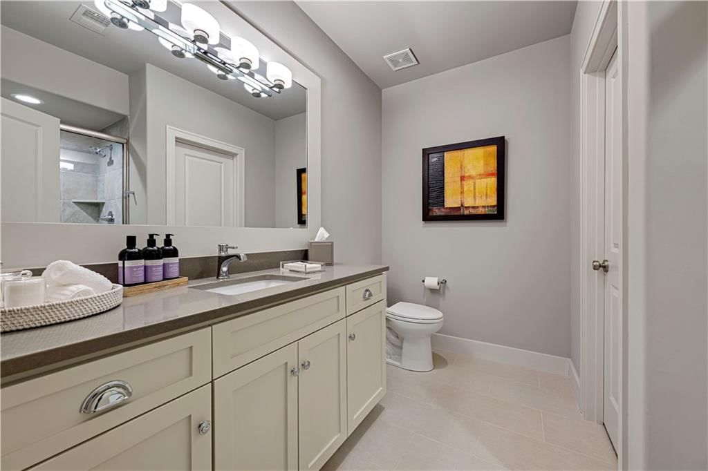 3122 W 150th Terrace — photo 41