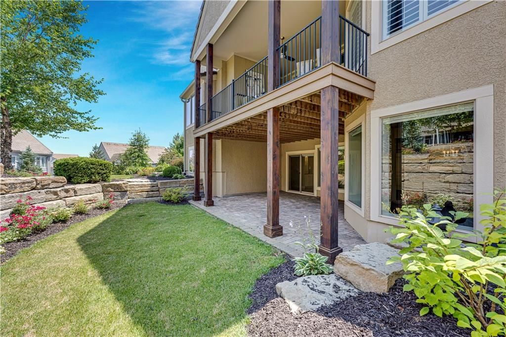 3122 W 150th Terrace — photo 45