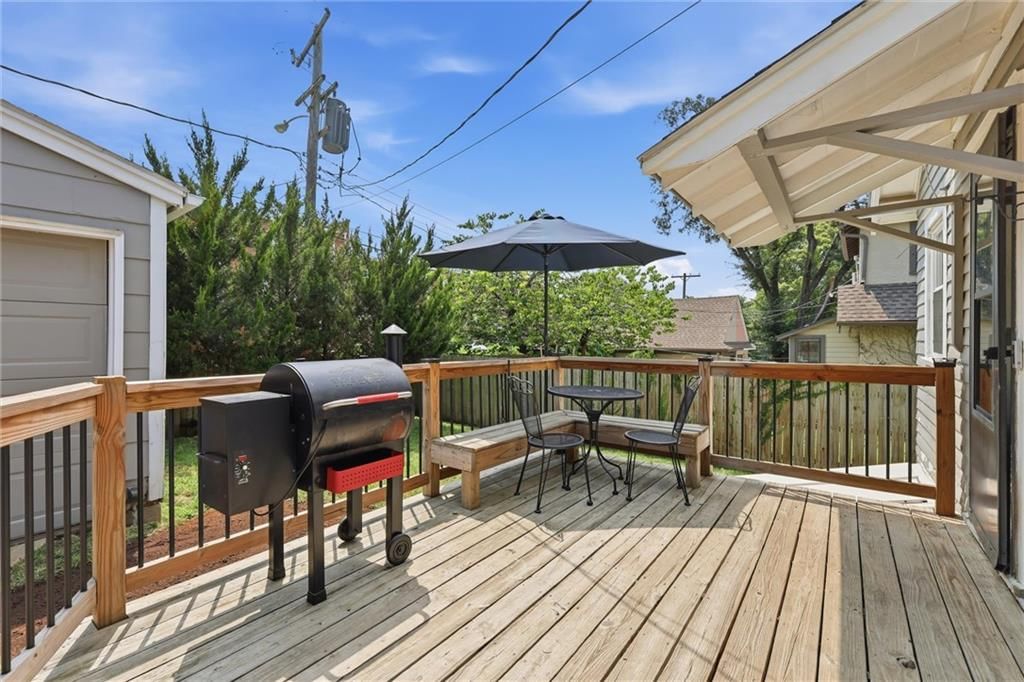 315 E 70th Terrace — photo 34