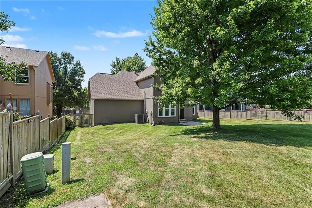 14747 S Symphony Drive — photo 31