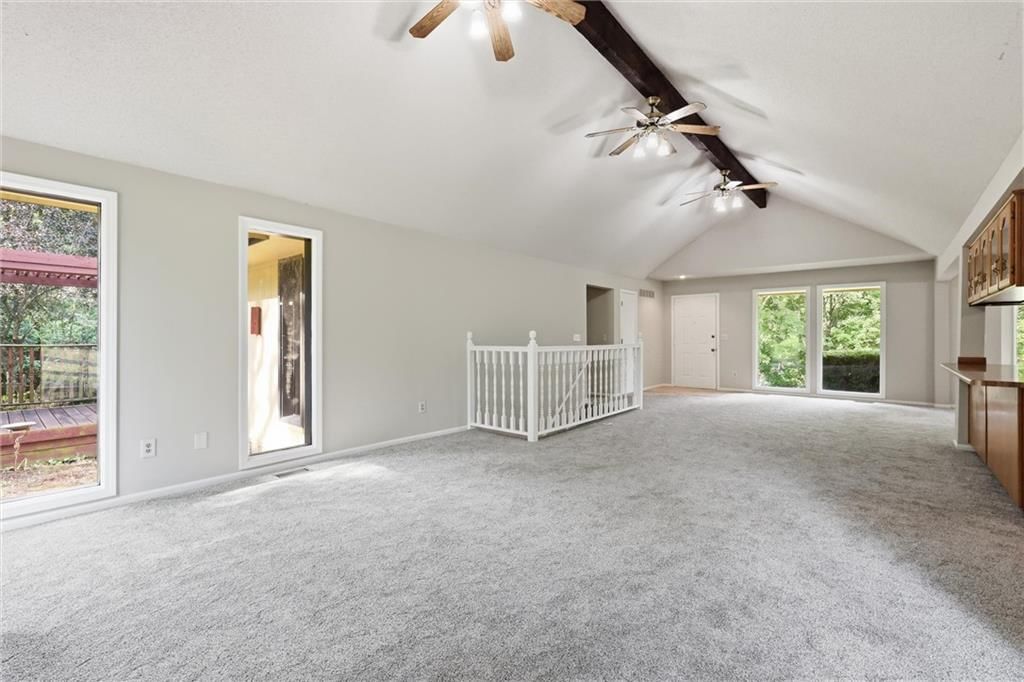 3901 NE Hill Haven Road — photo 8