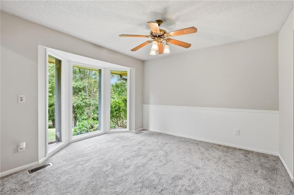 3901 NE Hill Haven Road — photo 10