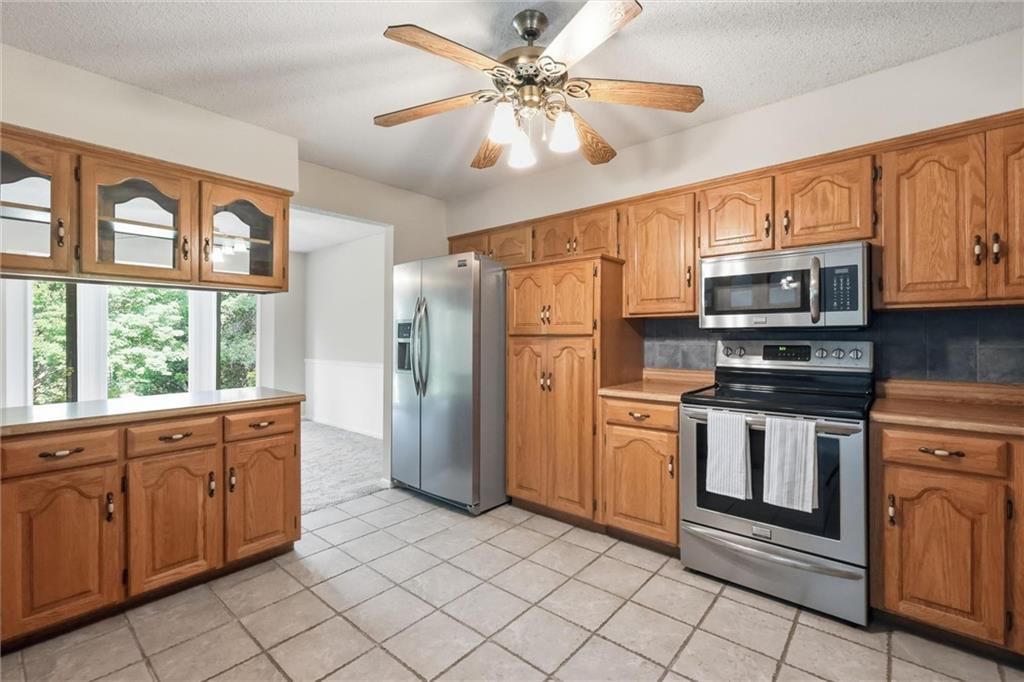3901 NE Hill Haven Road — photo 16