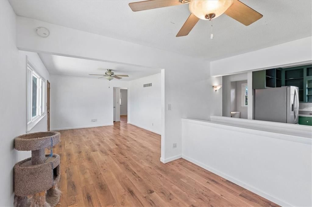 11108 W 70th Terrace — photo 9