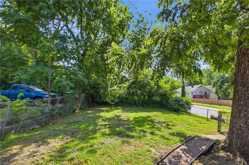 4947 Woodland Avenue — photo 25