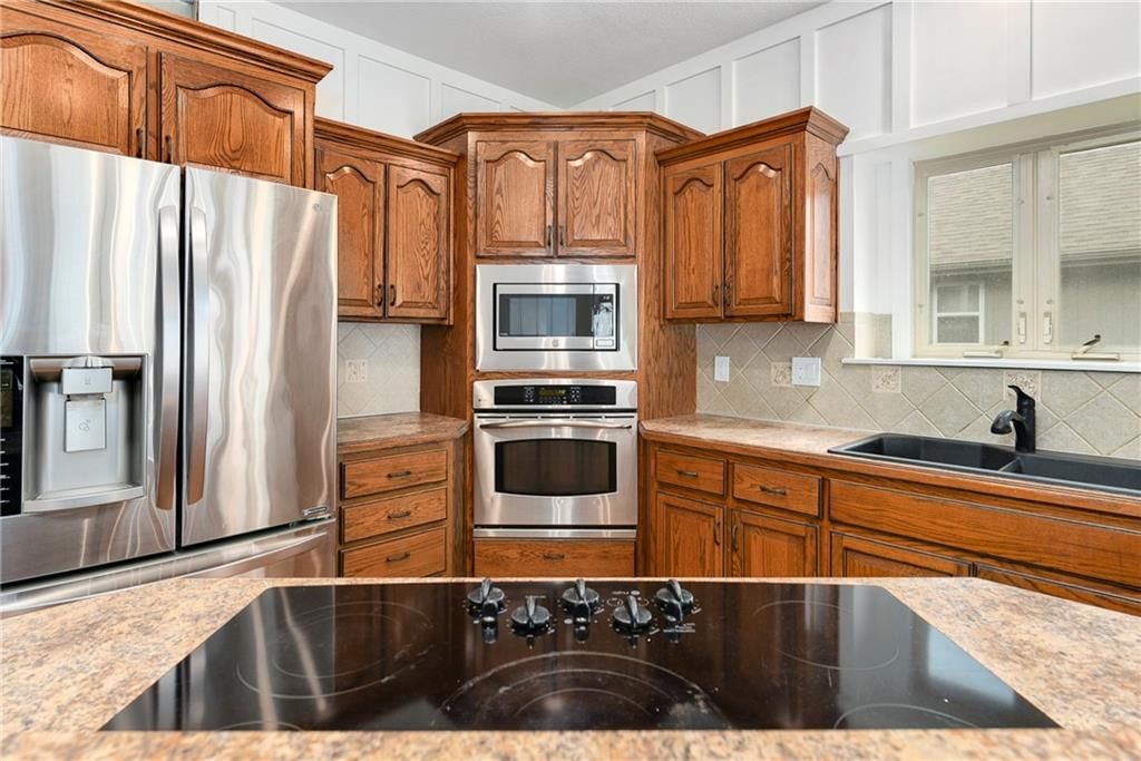 1007 Burr Oak Lane — photo 11
