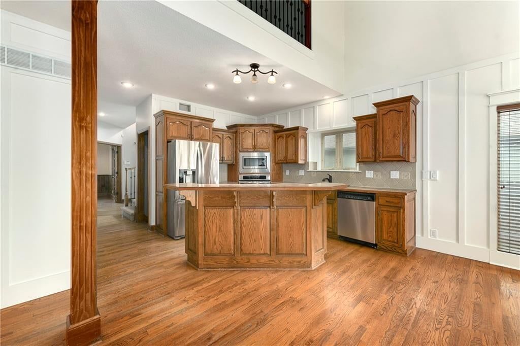 1007 Burr Oak Lane — photo 31