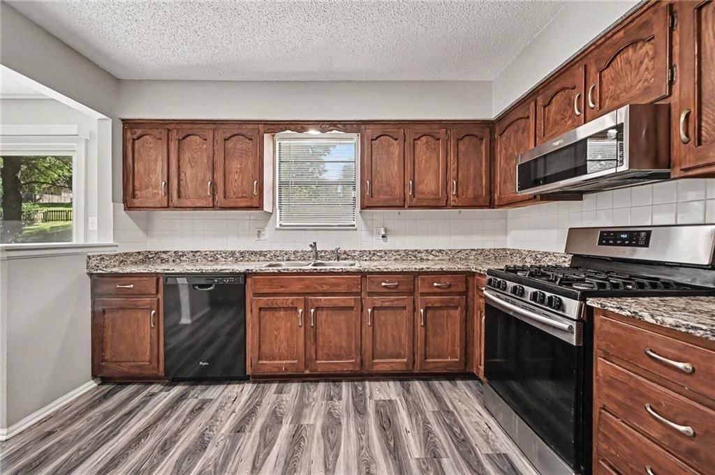 1613 N Glen Ellyn Street — photo 10