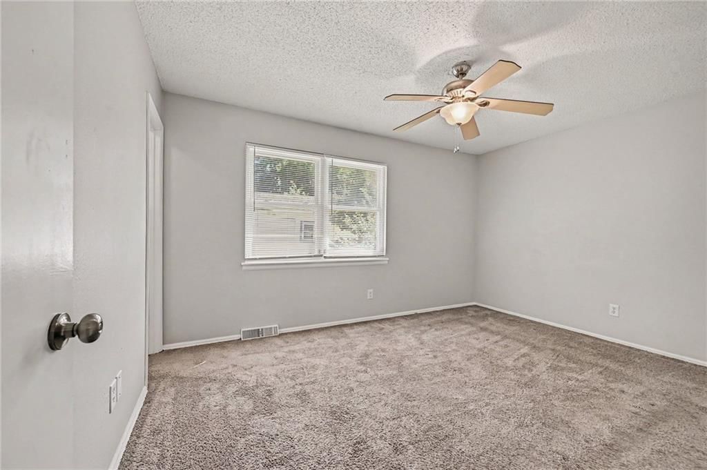 1613 N Glen Ellyn Street — photo 13