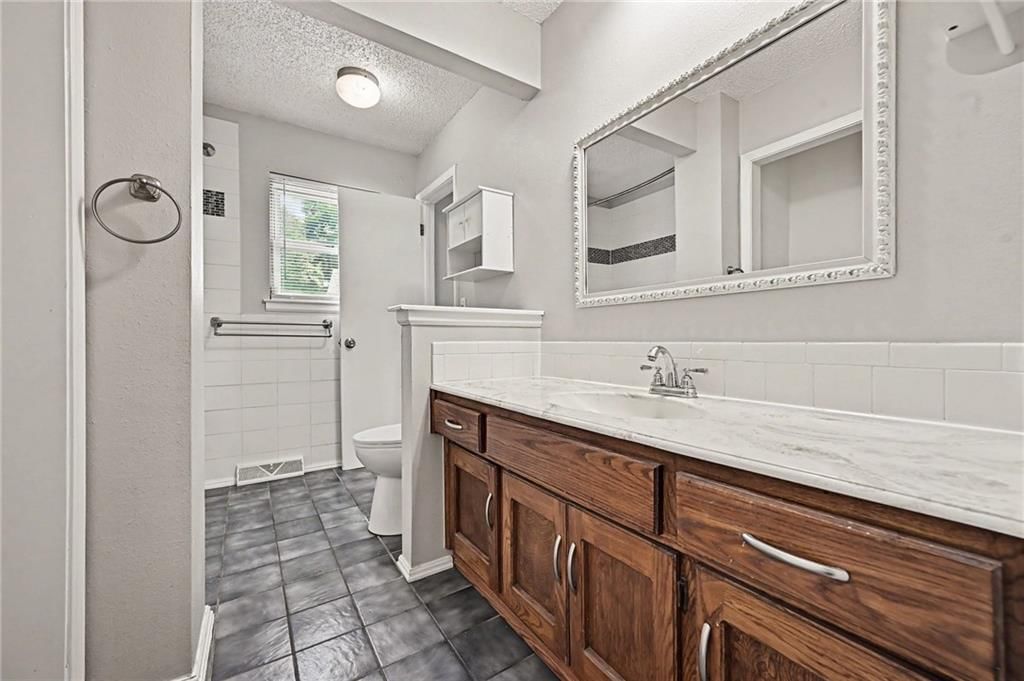 1613 N Glen Ellyn Street — photo 20