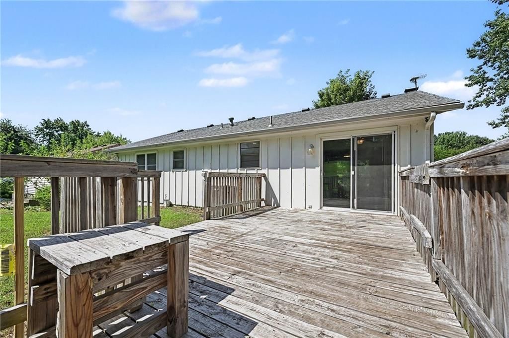 1613 N Glen Ellyn Street — photo 22