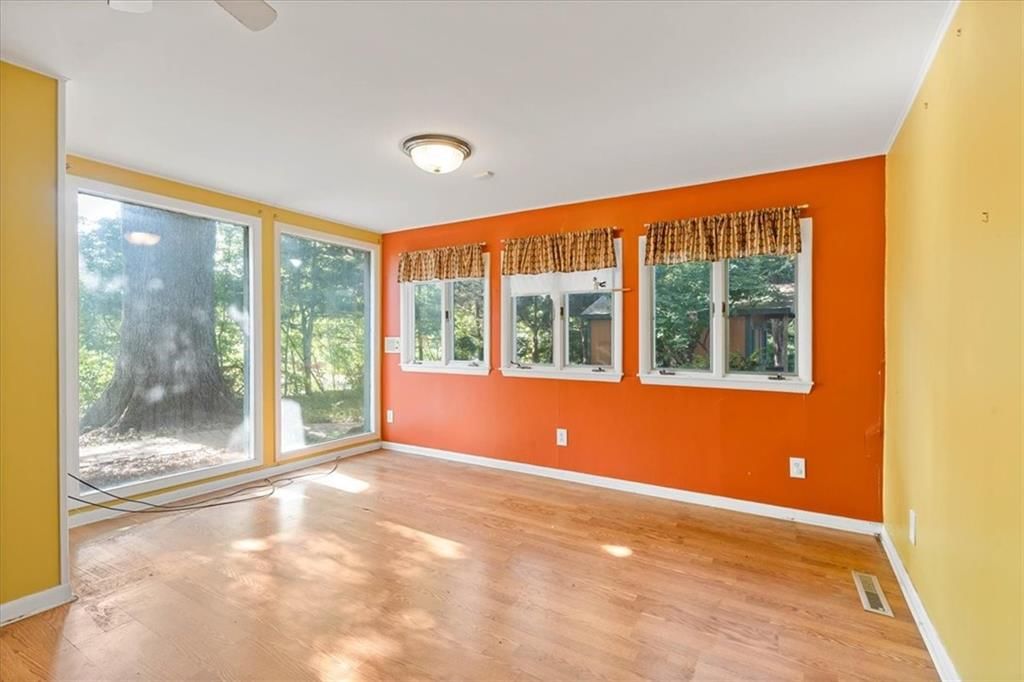 8700 Lamar Street — photo 6