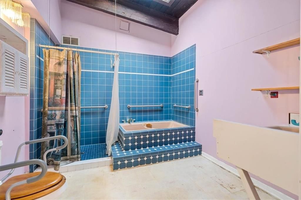 8700 Lamar Street — photo 26