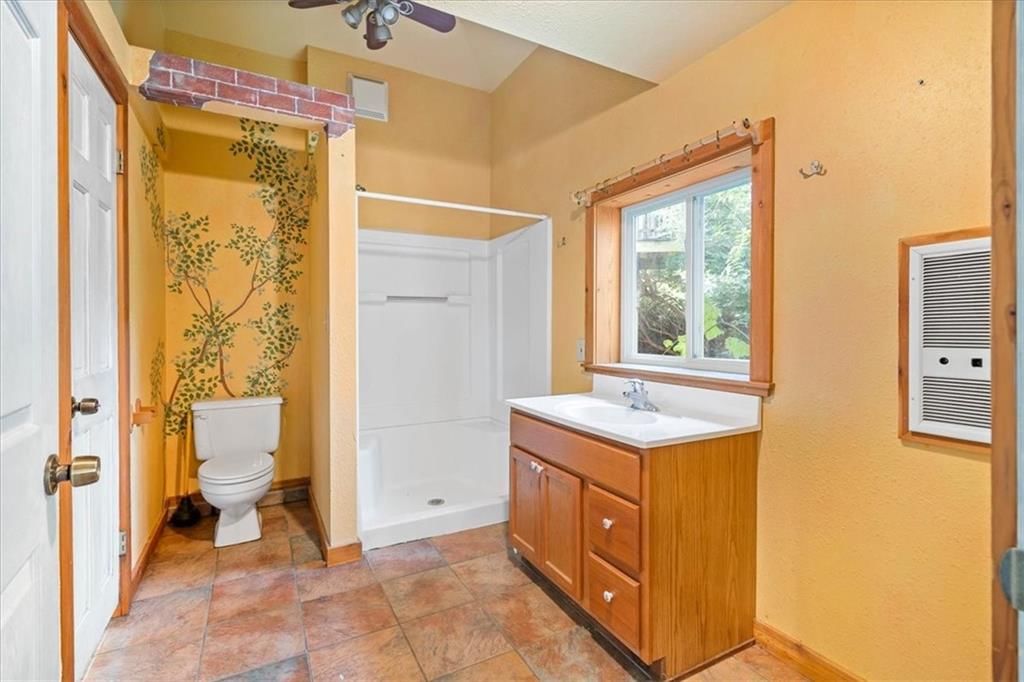 8700 Lamar Street — photo 37