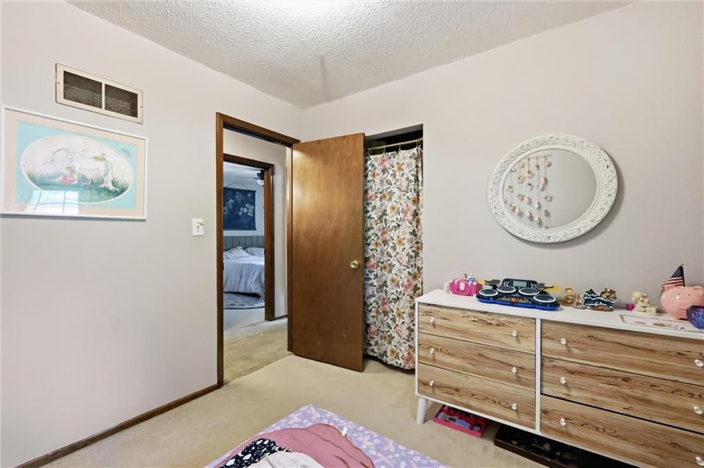 110 SE Rockwood Street — photo 23