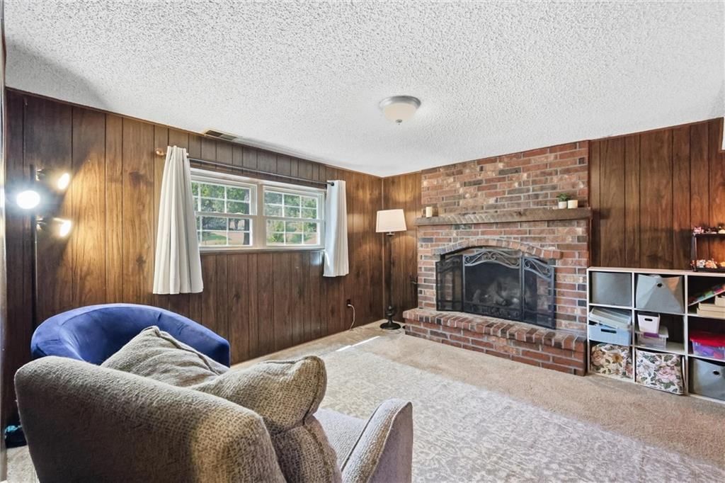 110 SE Rockwood Street — photo 24