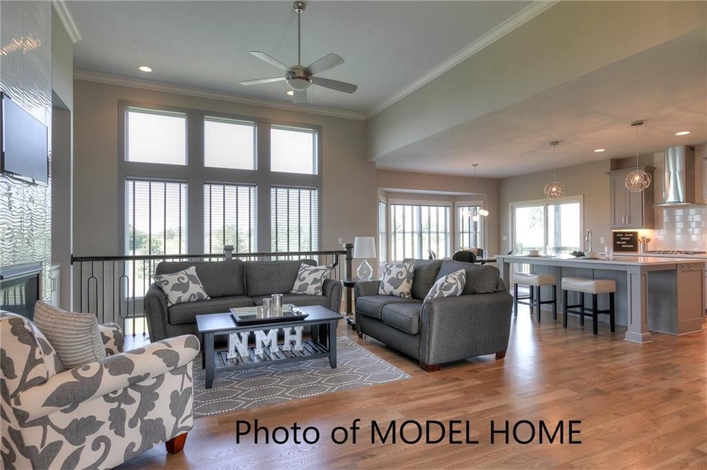 4728 Clubhouse Drive — photo 4