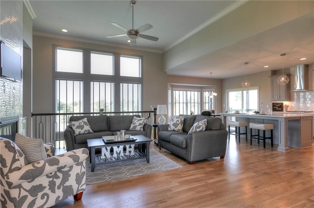 4728 Clubhouse Drive — photo 23