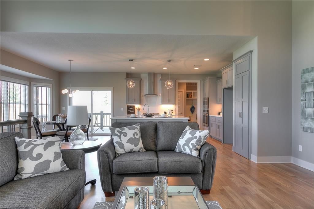 4728 Clubhouse Drive — photo 24