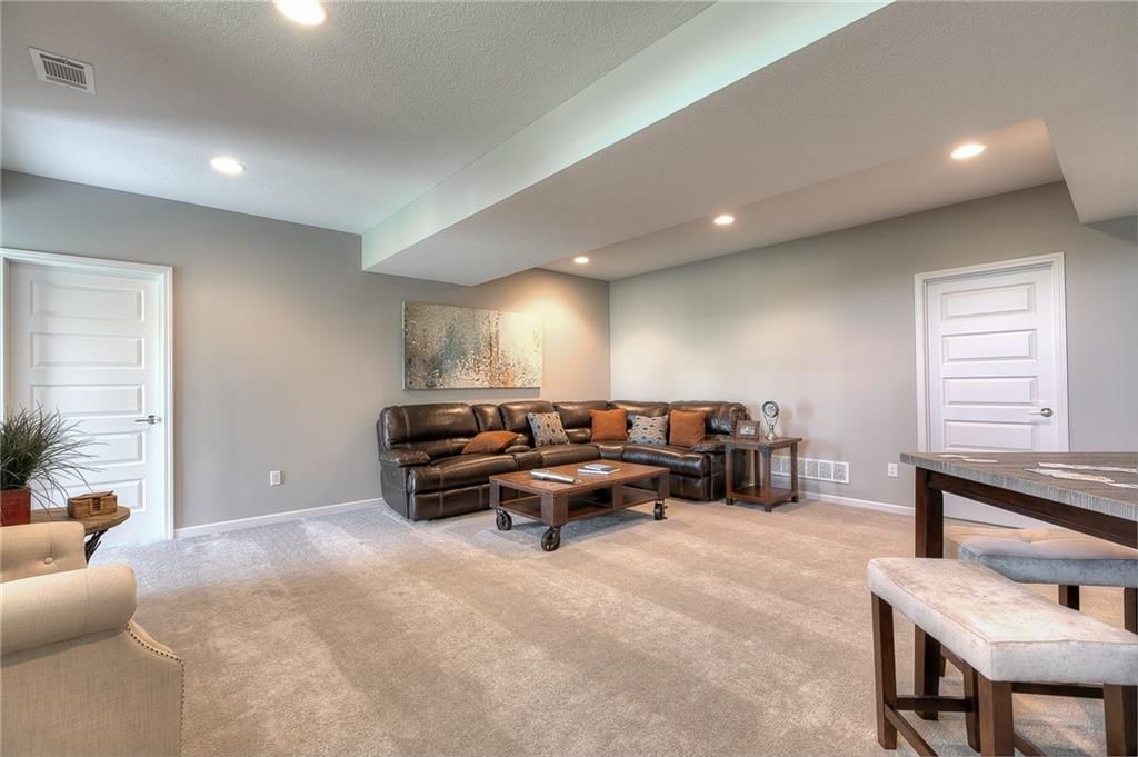 4728 Clubhouse Drive — photo 41