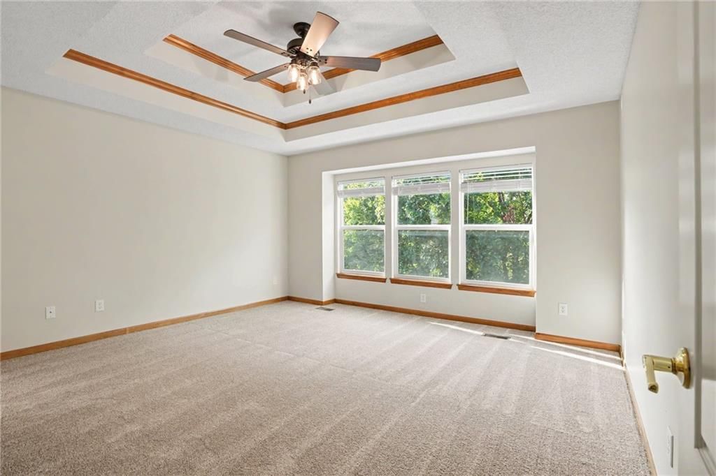 Photo 7 of 21, 4805 NE 73rd Street, Kansas City, MO 64119