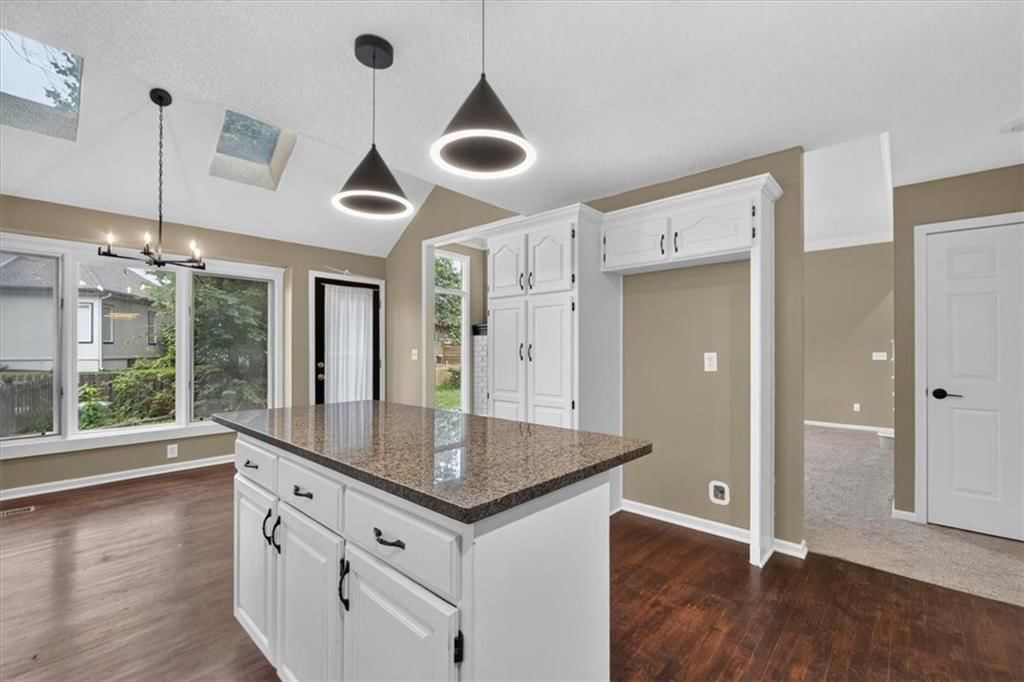 4132 SW Leeward Drive — photo 10