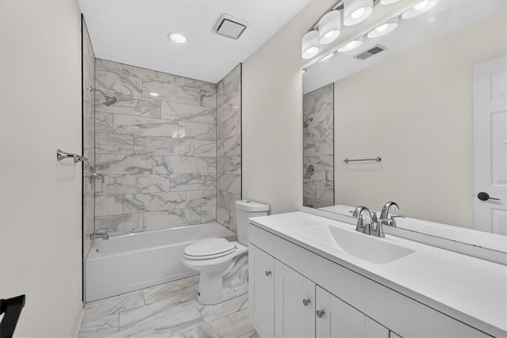 4132 SW Leeward Drive — photo 19