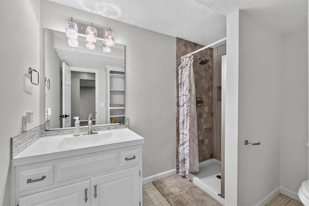 4132 SW Leeward Drive — photo 24