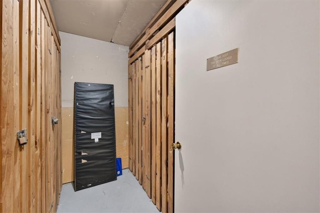 5019 Walnut Street — photo 30